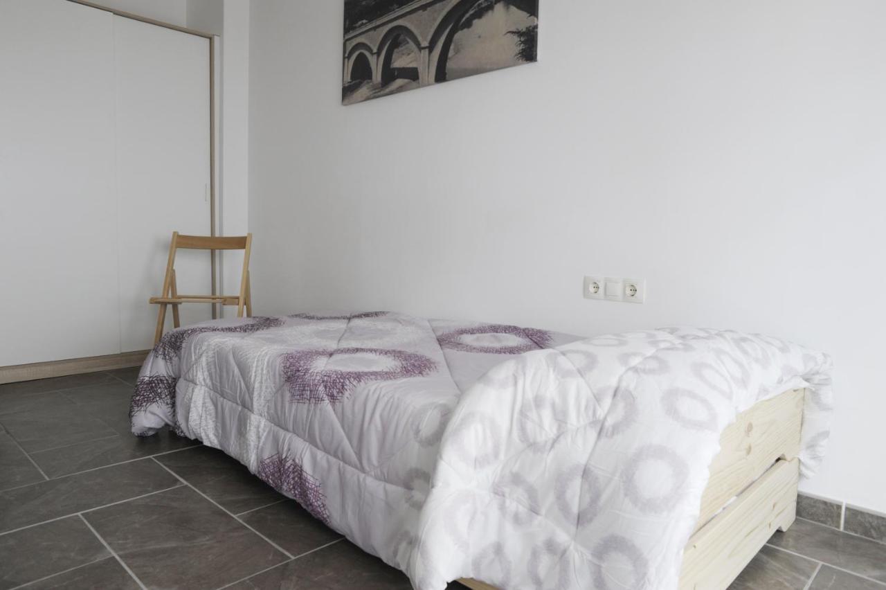 Apartament Bisaura De Ter Sant Quirze De Besora Exterior foto